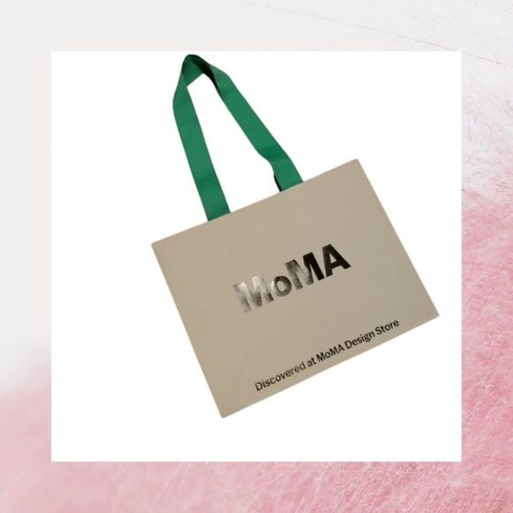 Free with purchase* | Museum of Metropolitan Arts paper shopping or gift bag - Picture 1 of 3